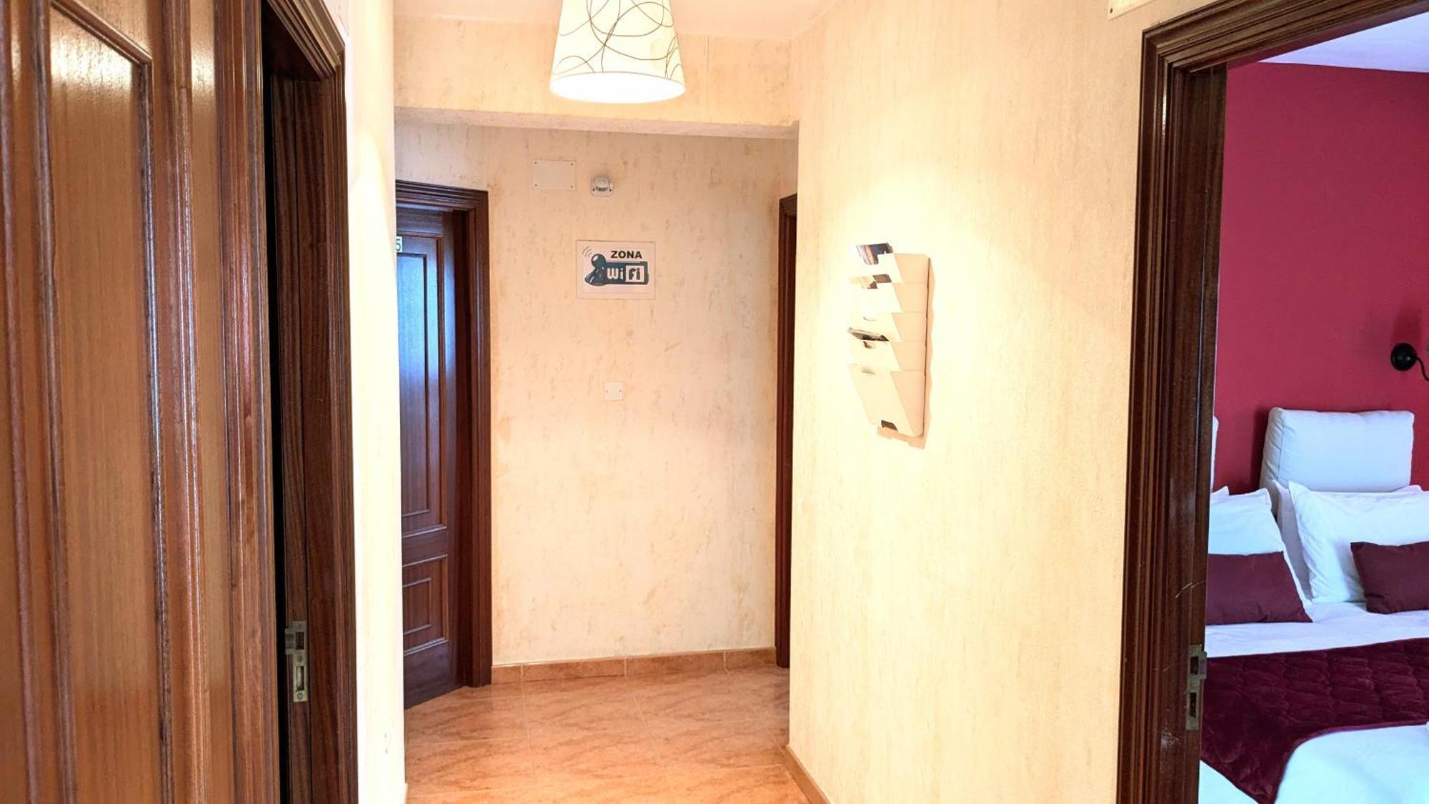 Pension Club Del Mar Cayon ภายนอก รูปภาพ