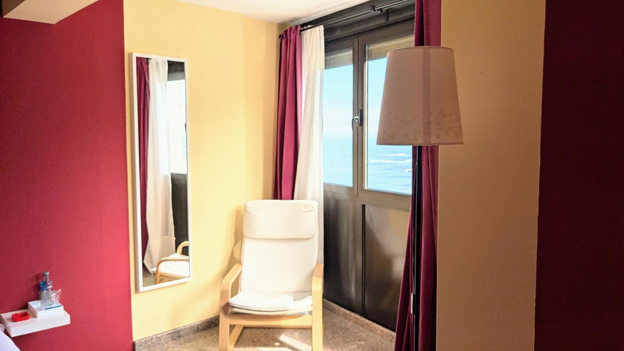 Pension Club Del Mar Cayon ภายนอก รูปภาพ